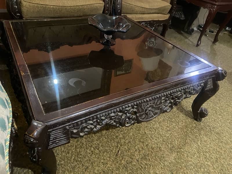 very beautiful n solid hogh quality tables 0