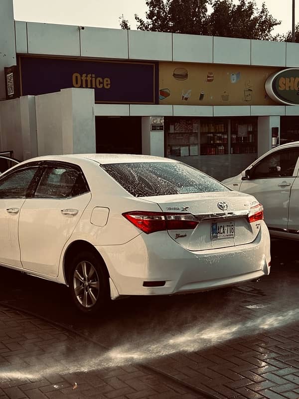 Toyota Altis Grande 2017 6