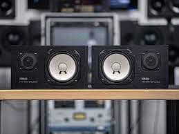 Yamaha ns 10m signature studio monitors with powered stereo amp 2