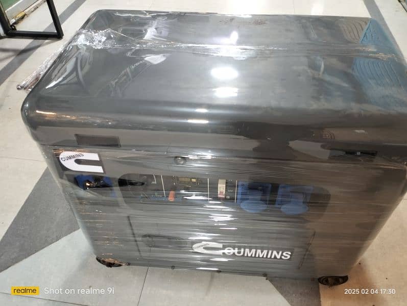 Cummins sound prouf generator good condition 1