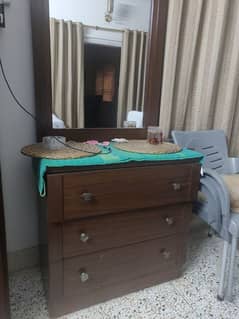 Dressing table wooden