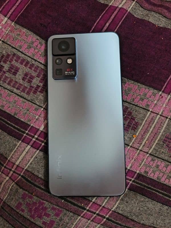 Infinix Zero X Pro 1