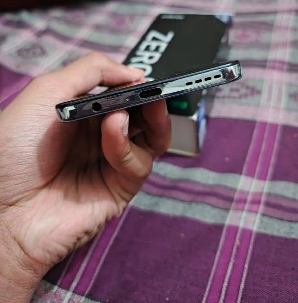 Infinix Zero X Pro 3