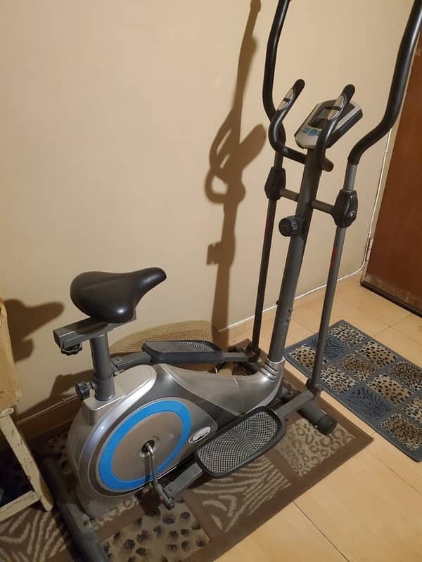 slim line elliptical with seat 1