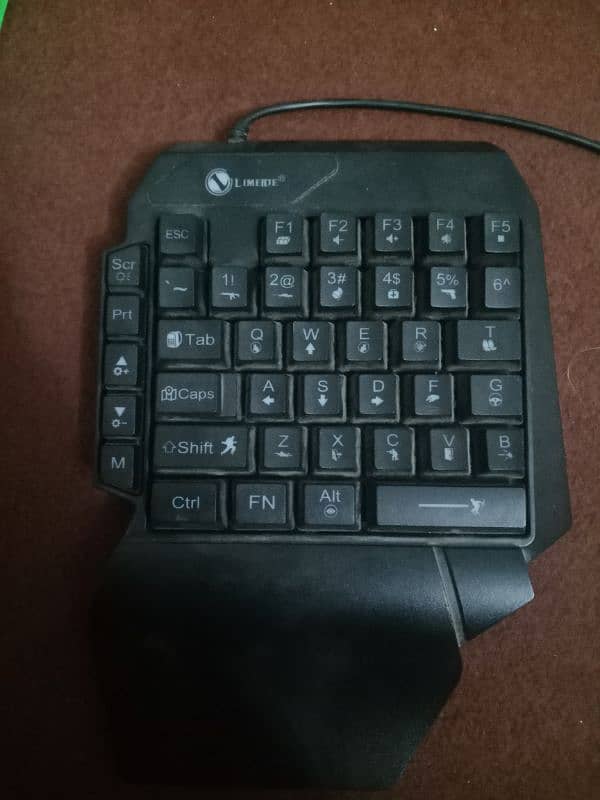 GK103S Single handed keyboard 1