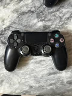 PS4 Controller