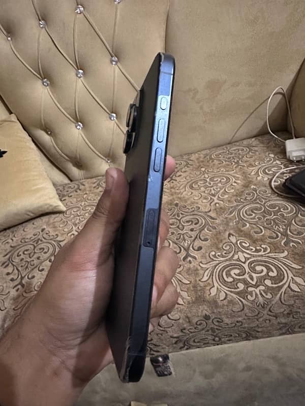 iPhone 15Pro Max 256Gb Non Pta Factory Unlock 4