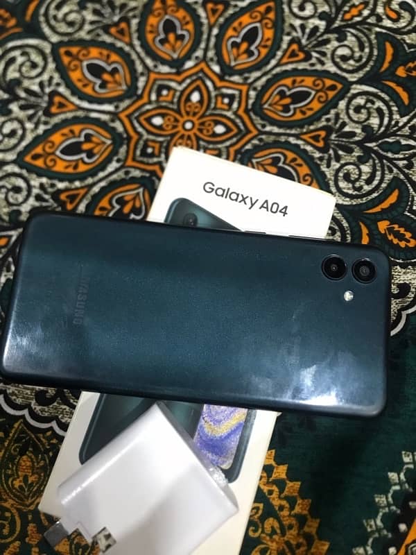 Samsung a04 0