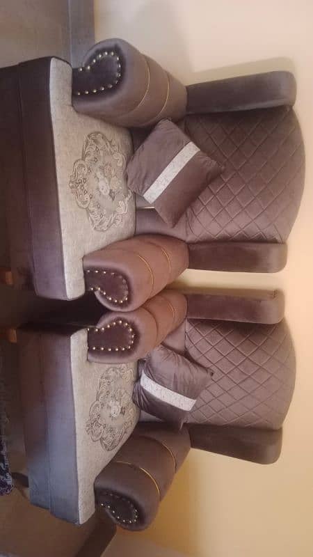 Sofa set for sale 4