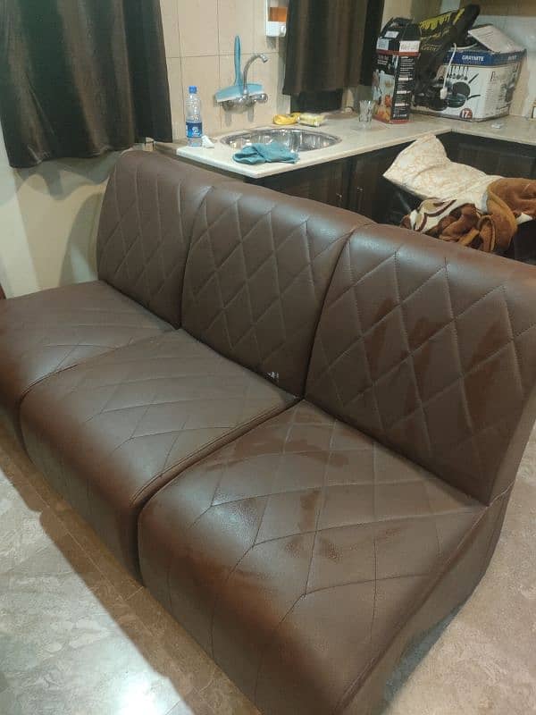 sofa plus chair 6