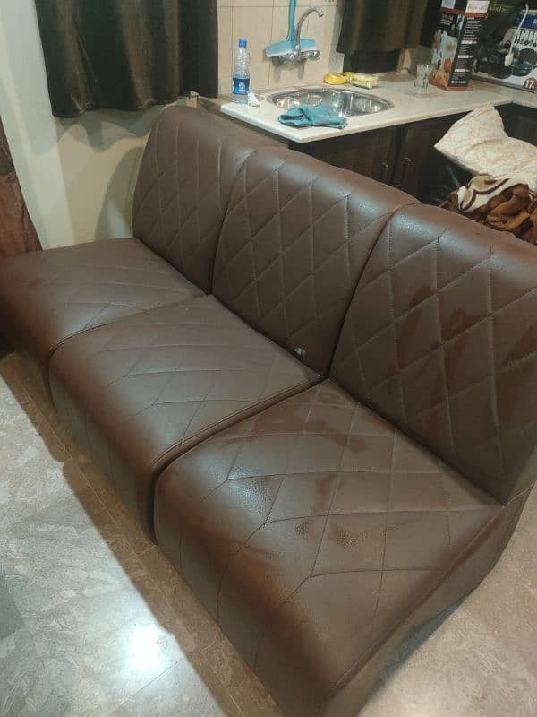 sofa plus chair 7