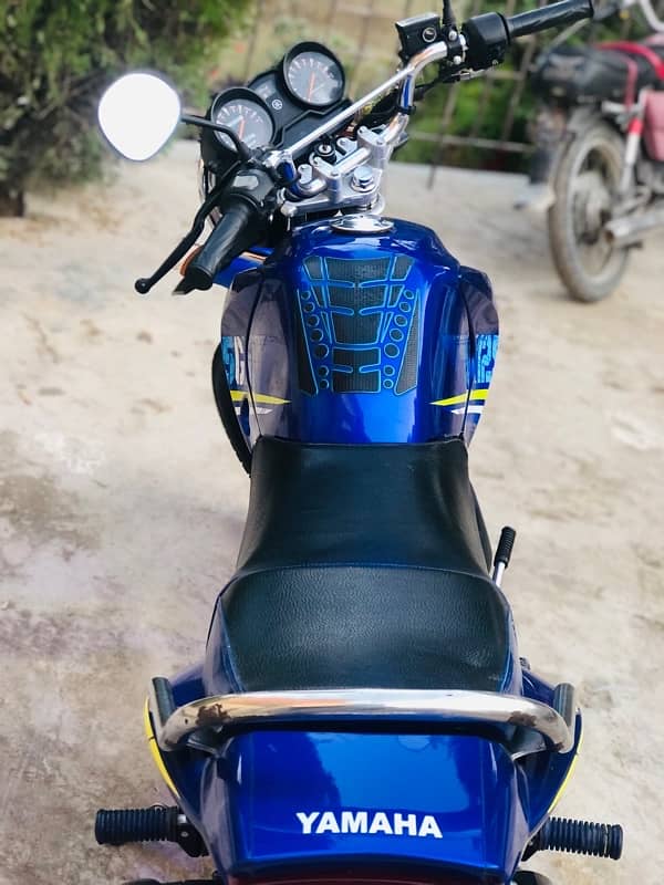 Yamaha YBR G 125cc Blu beauty 8