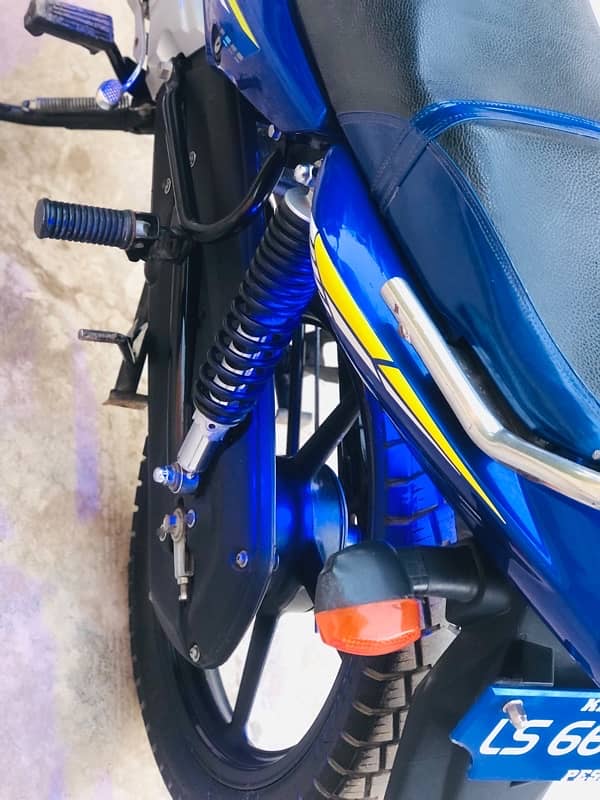 Yamaha YBR G 125cc Blu beauty 9