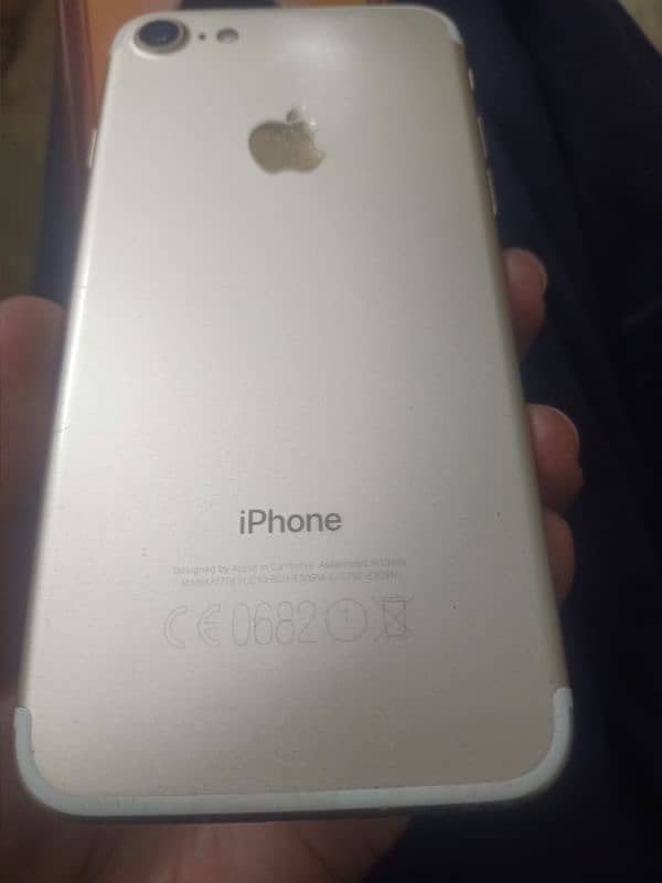 iphone 7 32 GB PTA official approved 2