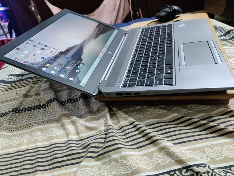 Hp Zbook G5 Mobile Workstation 12