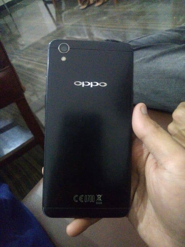 oppo A37f 0