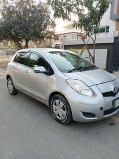 Toyota Vitz 2010