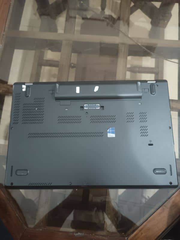 Lenovo Thinkpad W550s 4