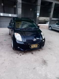 Toyota Vitz 2011