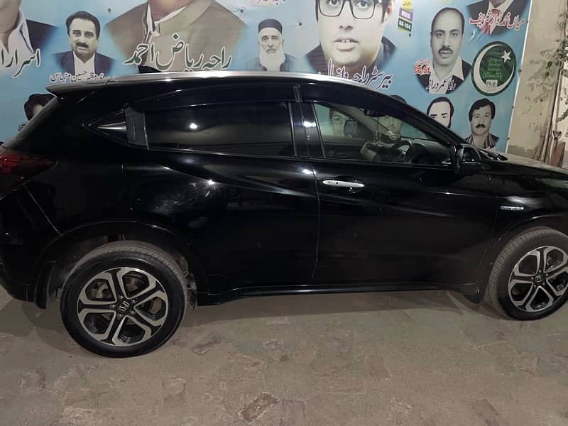 Honda Vezel 2018 3