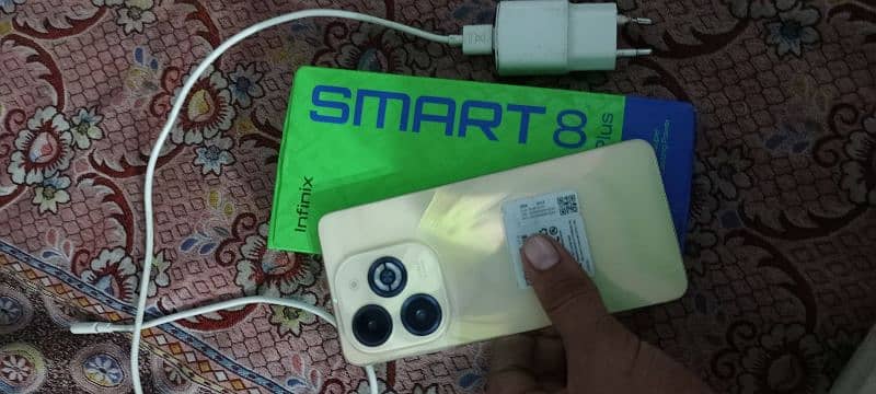 Infinix smart 8 puls 0