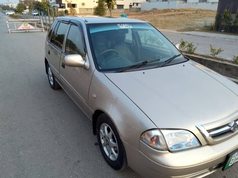 Suzuki Cultus 2016 2