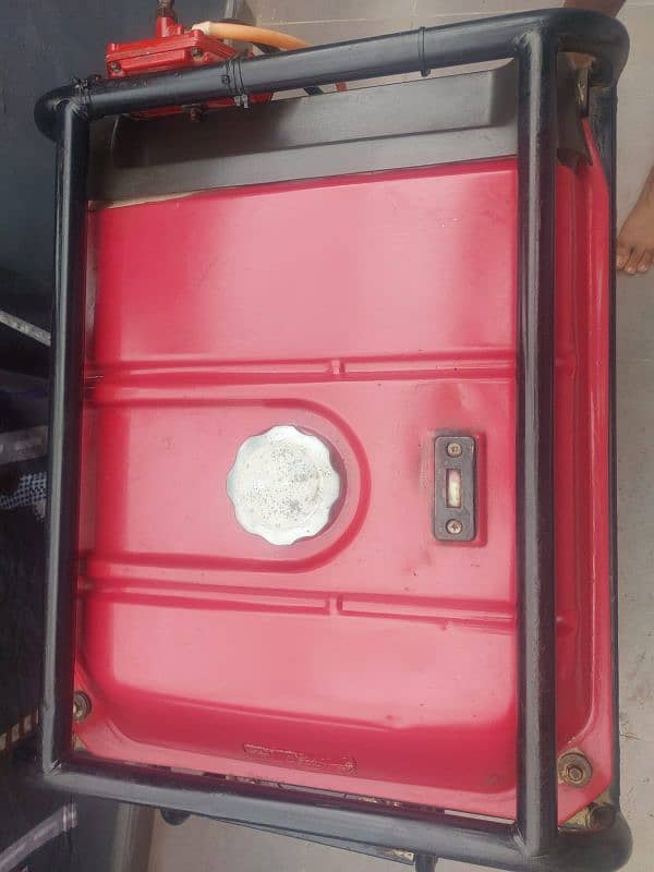 Selling our home used Honda Generator 6.5 KVA 3