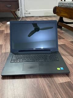 Dell Inspiron 5749