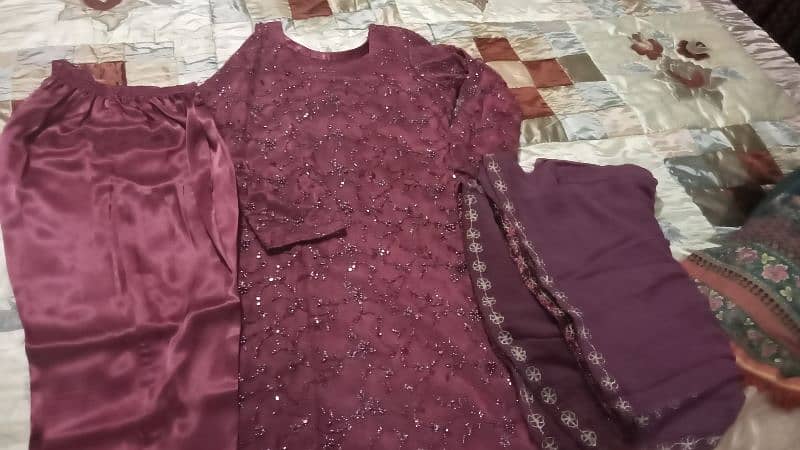 formal dresses in 10/10 condition 5