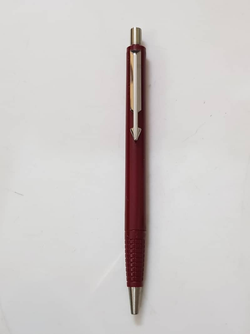 Pen and Pens (Parker/Sheaffer) 4