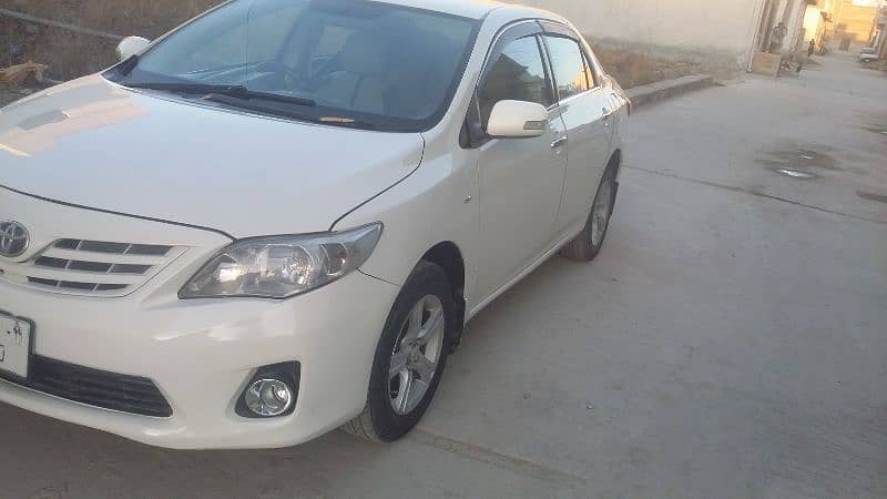 Toyota Corolla XLI vvti 1.3 very light on fuel 7