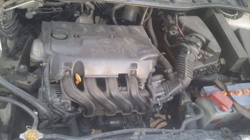 Toyota Corolla XLI vvti 1.3 very light on fuel 8