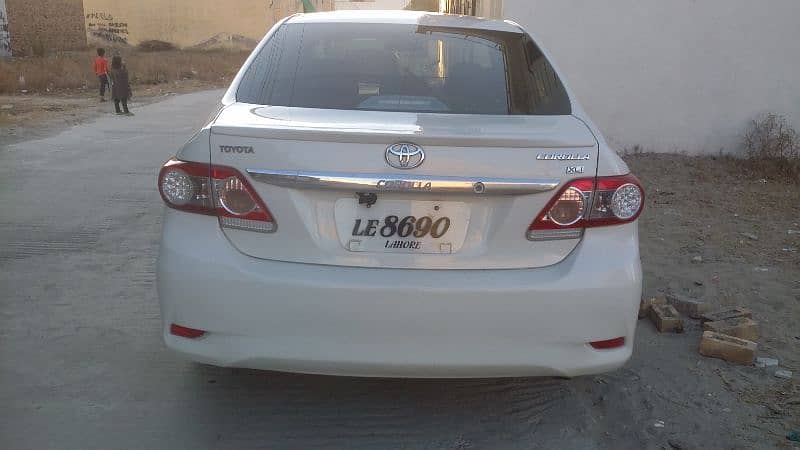 Toyota Corolla XLI vvti 1.3 very light on fuel 17