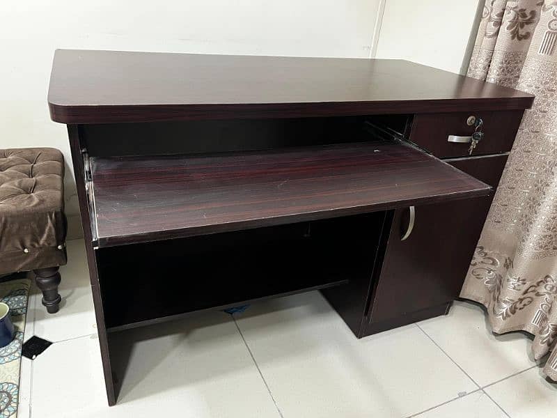 Wooden Study / Office / Computer Table for Students for Sale 2