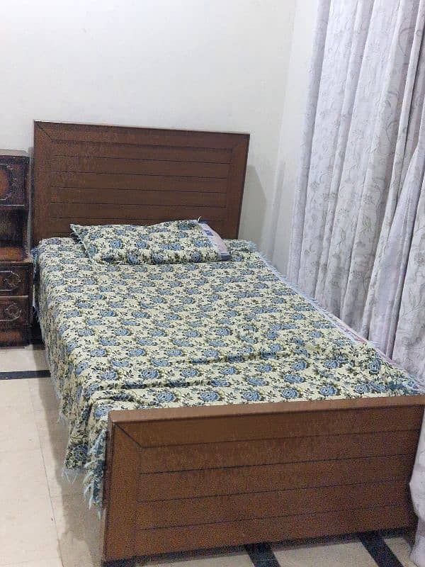 2 single bed with mattress 0