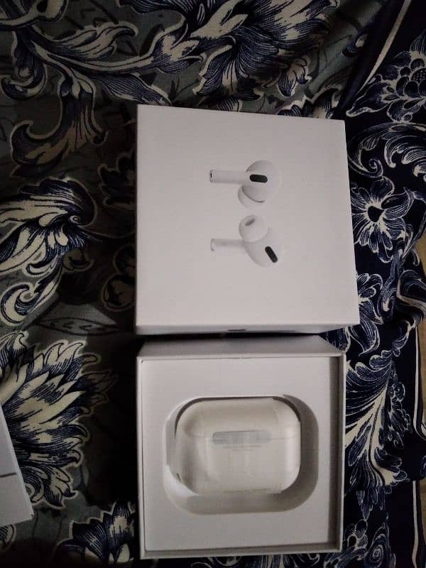 Airpods pro urgent sale 0