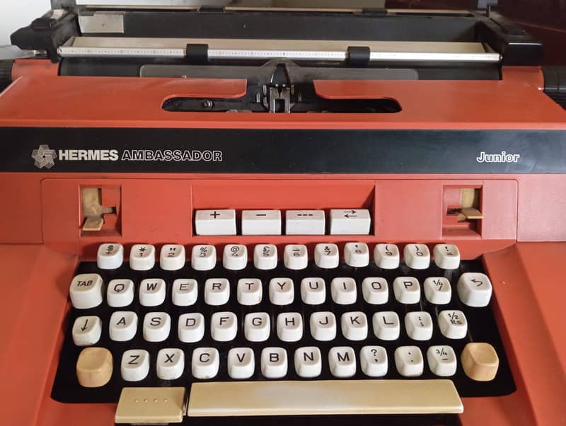 Type Writer 3