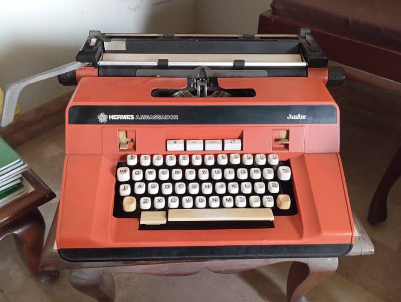 Type Writer 4