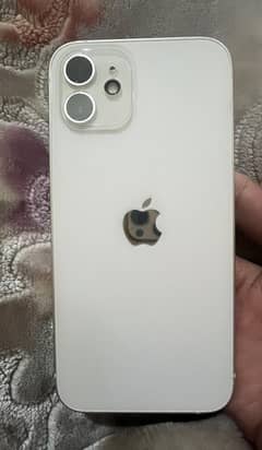 Apple iPhone 12