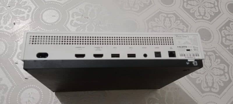 XBOX One S 500GB. for sell 0