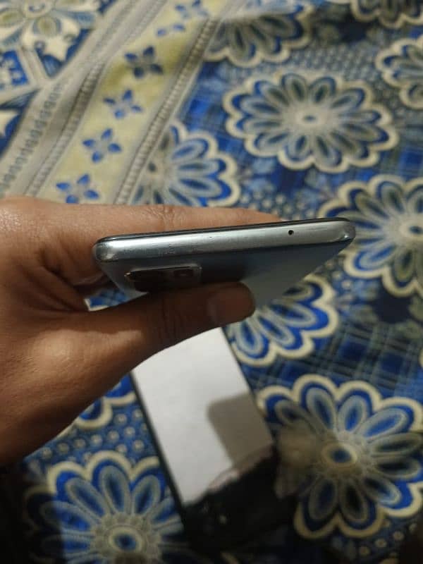 Oppo Reno 6 With Box Charger Urgently sale Cntct nmbr 03354211004 4