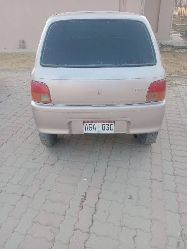 Daihatsu Cuore 2004 1