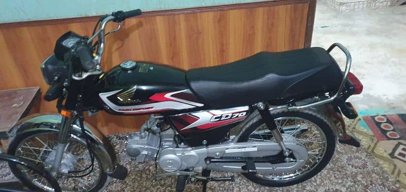 honda cd70 2025 model nee bike 150000 . contact. 03152175302 1