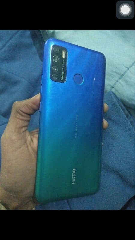 Tecno spark 5 pro 4/64 read add 2