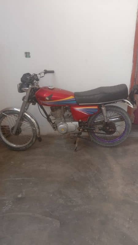 Honda 125cd 2