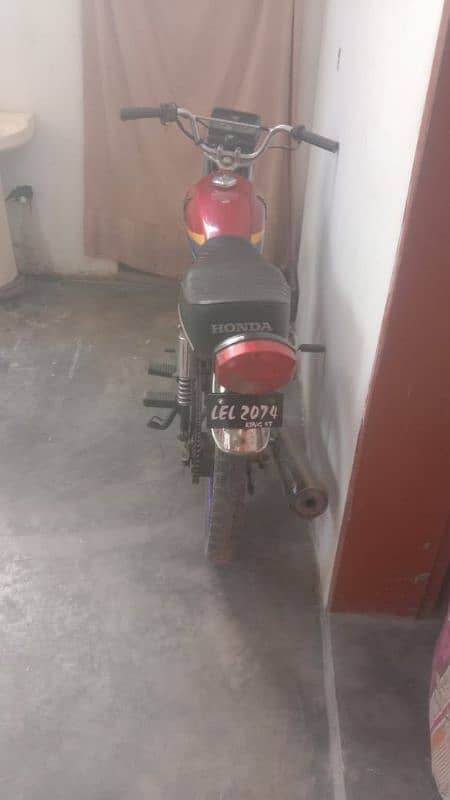 Honda 125cd 3