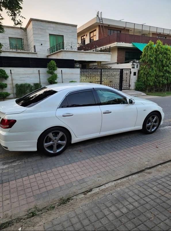 Toyota Mark X 2005 4