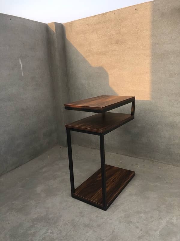 S shaped corner side table 0