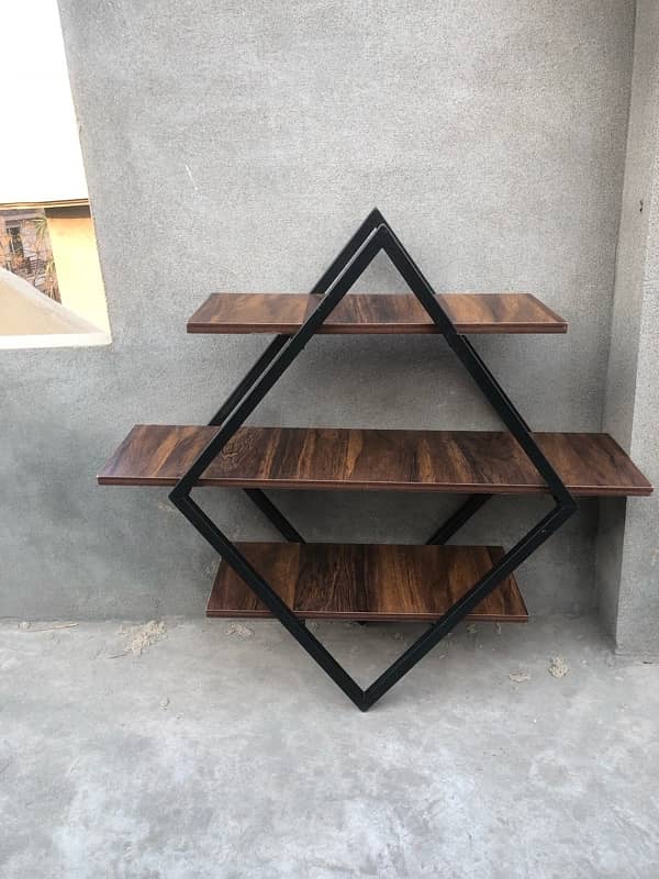 Diamond shape shelf 0