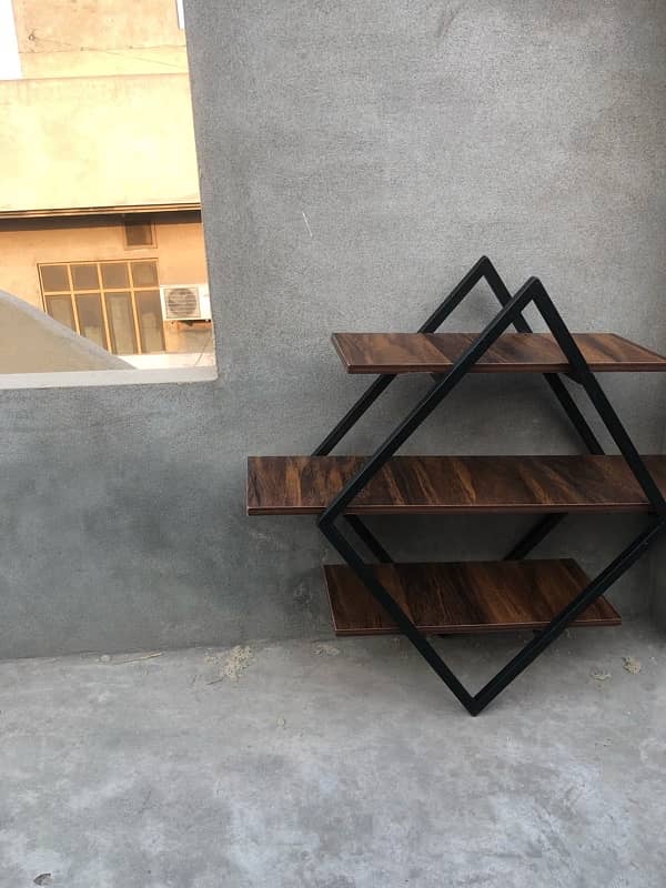 Diamond shape shelf 1